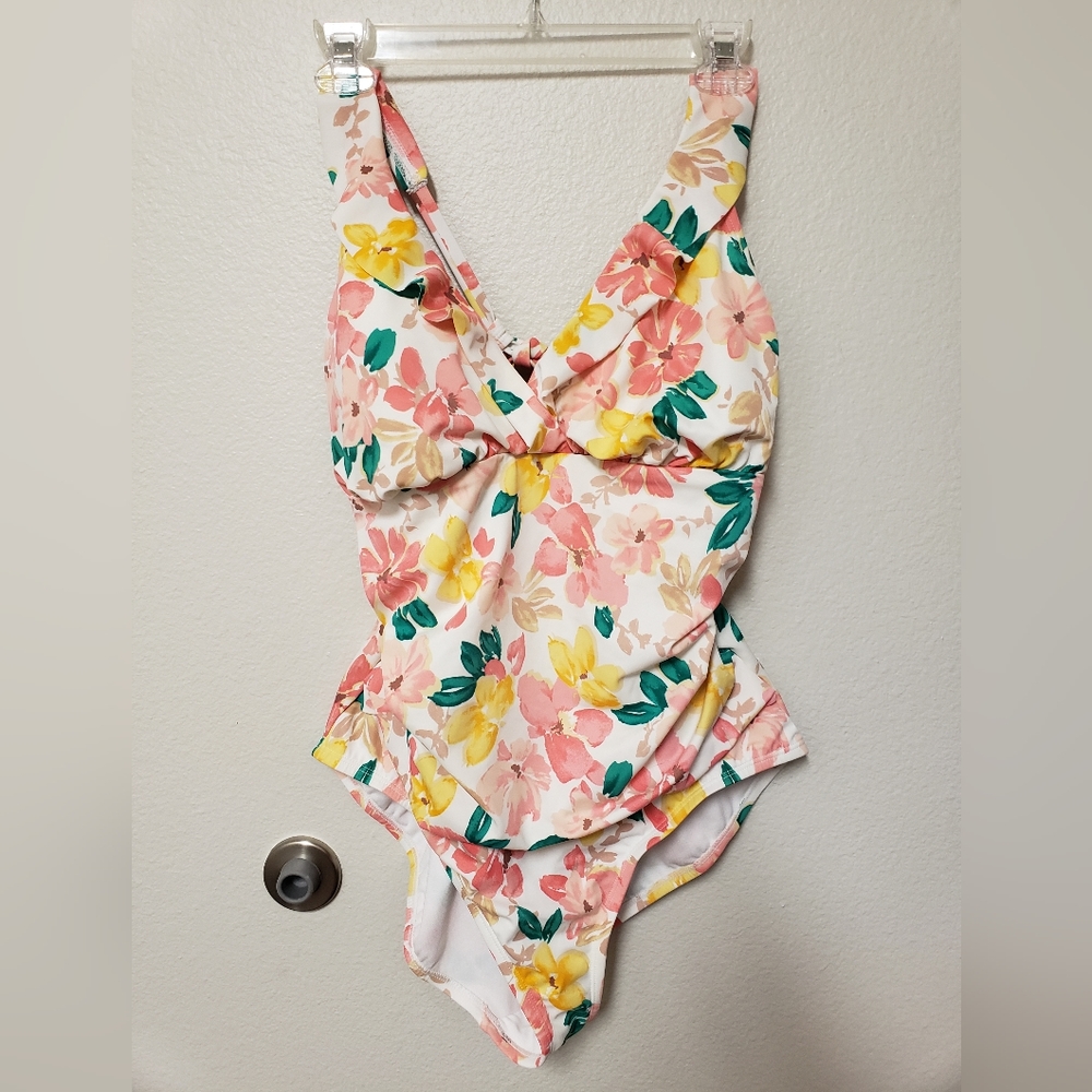 TIME AND TRU 1X Swimsuit • Colorful Floral • 16W-18W • NWOT